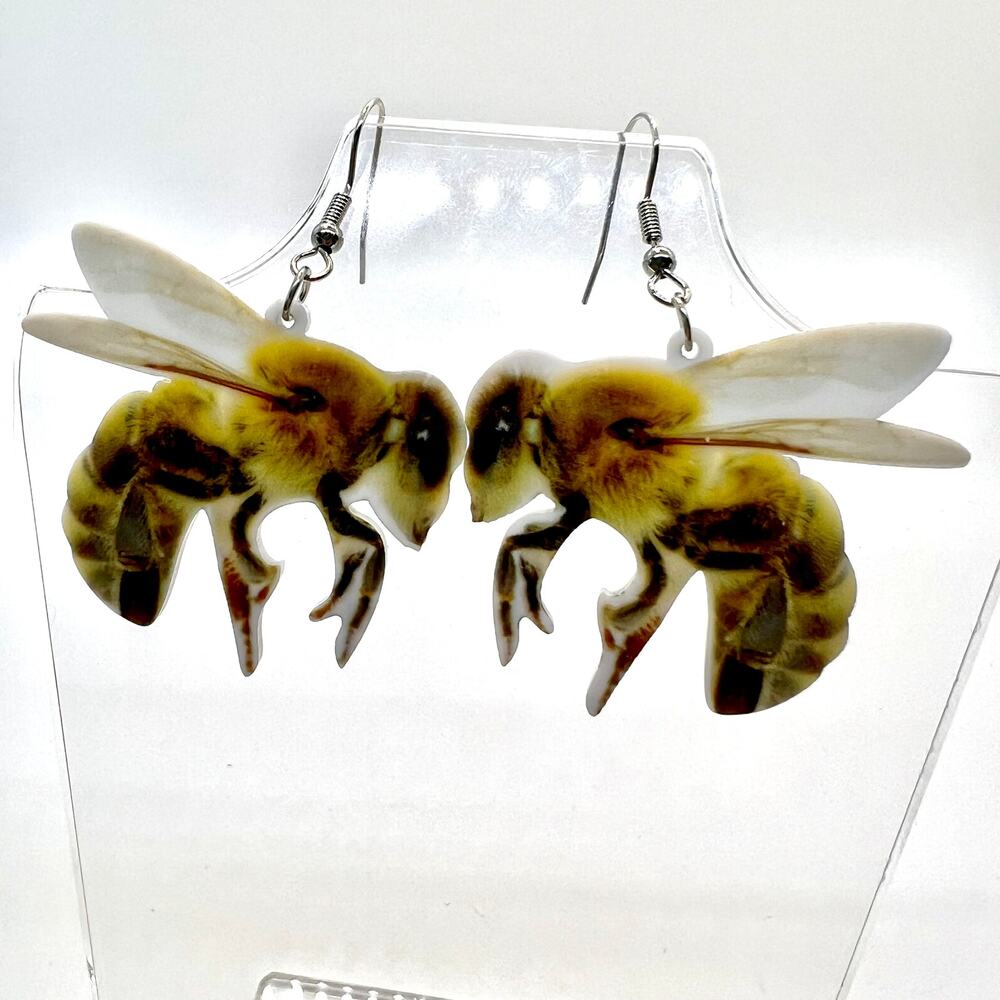 Wasp Earrings - Bee Earrings - Summer Earrings - Animal Earrings - Novelty Ear
